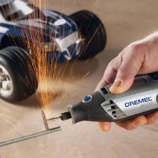 Micro Ret�fica DREMEL 3000 Eixo Flex. e 82 Acess�rios 220V