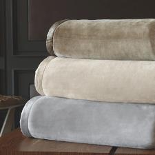 Cobertor Trussardi Piemontesi 2,40mx2,60m Queen Platino