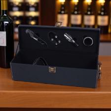 Estojo de couro sinttico para garrafa de vinho Fracalanza com 4 acessrios essenciais