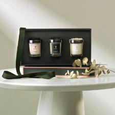 Jogo de velas aromatizadas  Trussardi La luce Originale e Calabria 55G 3 peas