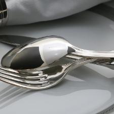Faqueiro em Ao Inox Wolff Avalon 130 Peas com Caixa Litografada: Brilho e Requinte para 12 Pessoas