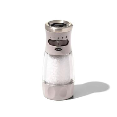 Moedor para Sal em Acrlico OXO Cinza