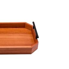Bandeja em accia com toque rstico Kenya 7,7x37,5X49cm