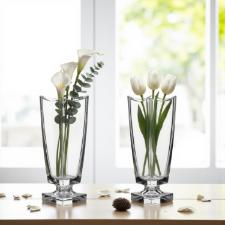 Vaso em cristal com p L'Hermitage Noble 36,4cm: Imponncia e brilho para sua decorao