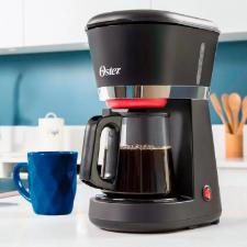 Cafeteira com jarra em vidro Oster Black 0,7 litro preta 127v