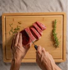 TABUA EM BAMBU  PARA CHURRASCO OU TABUA EM BAMBU  PARA CHURRASCO OU